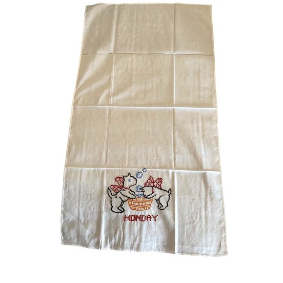 Vintage Embroidered Day Of The Week Tea Towel Set Dogs Puppies Mischievous Decor - Picture 1 of 11